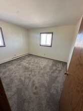 2013 Madera St-Unit -6 in Waukesha, WI - Building Photo - Building Photo
