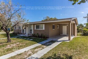 1230 NW 176th Terrace in Miami, FL - Building Photo