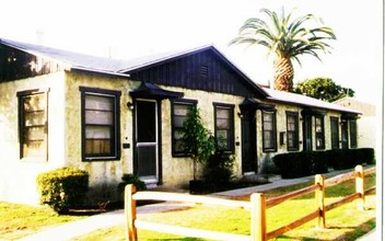 Cedar Ave. Apartments in Long Beach, CA - Building Photo - Building Photo