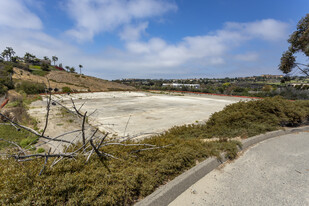 Aviara West Apartments in Carlsbad, CA - Building Photo