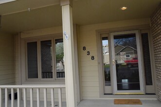 838 Ashford Ln in Fort Collins, CO - Building Photo - Building Photo