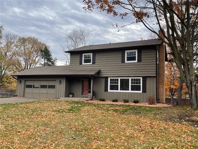 property at 15605 Boulder Creek Dr