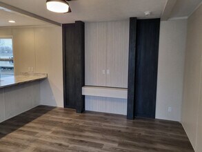 64 Locust Ave in Highland, MI - Building Photo - Building Photo