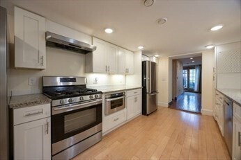18 Beacon Pl in Melrose, MA - Foto de edificio - Building Photo