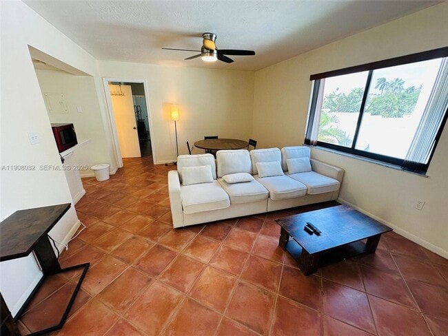 619 Euclid Ave, Unit 3A in Miami Beach, FL - Building Photo - Building Photo