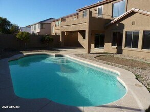 17219 W Hilton Ave in Goodyear, AZ - Building Photo - Building Photo