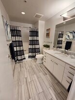 645 Front St, Unit 507 in San Diego, CA - Building Photo