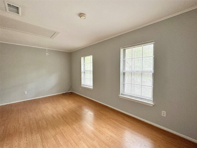 property at 45 Kittiwake Ct
