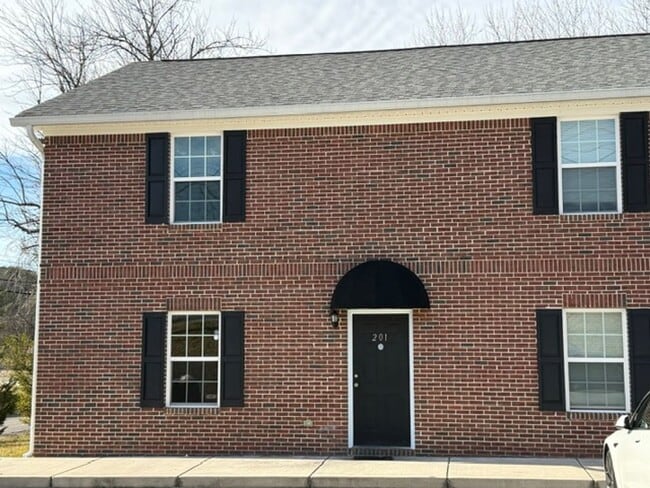 property at 201 Lacy St