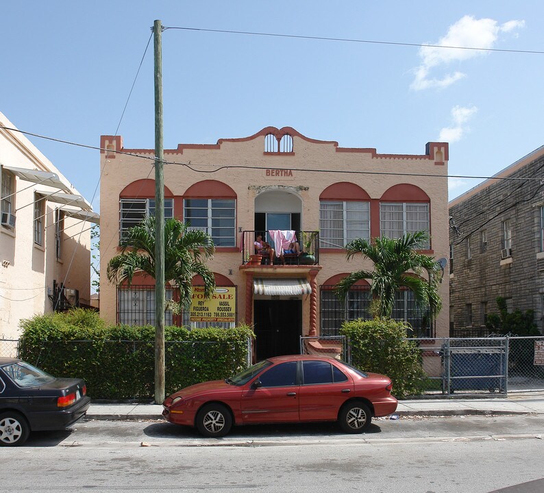 Bertha Apartments in Miami, FL - Building Photo