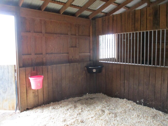 416 Laurel Mills Rd in Castleton, VA - Building Photo - Building Photo