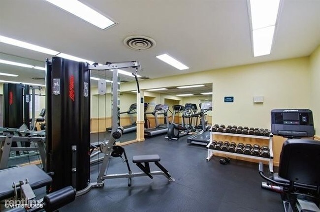 3900 N Lake Shore Dr in Chicago, IL - Building Photo - Building Photo