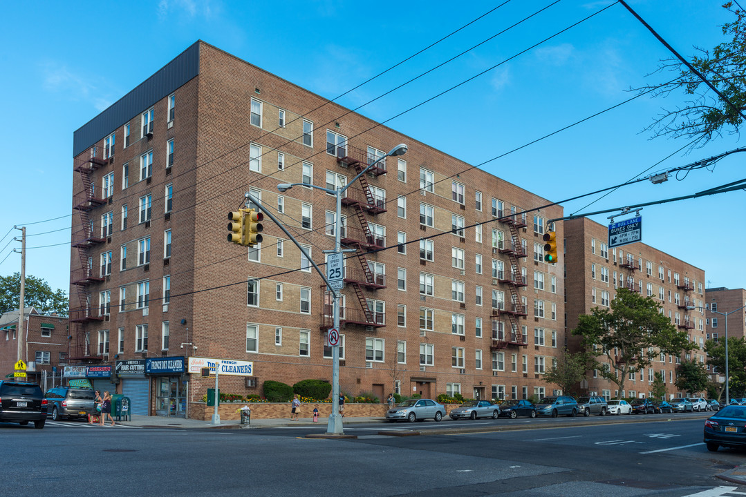 3901 Nostrand Ave in Brooklyn, NY - Building Photo