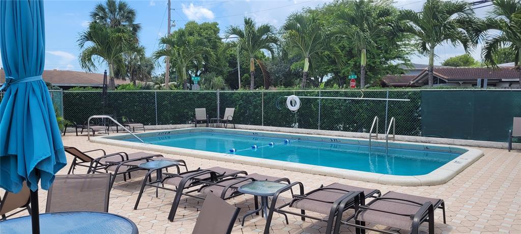 4501 NE 21st Ave, Unit 110 in Fort Lauderdale, FL - Foto de edificio