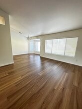 532 W Villa Rita Dr in Phoenix, AZ - Building Photo - Building Photo