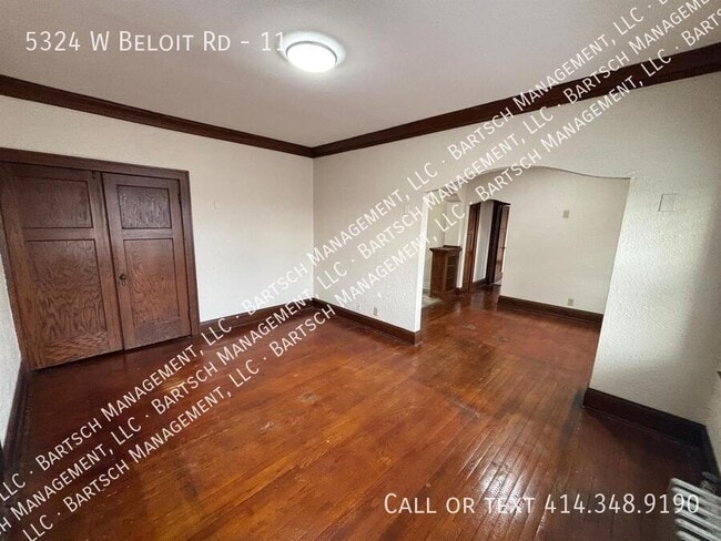 5324 Beloit Rd in West Milwaukee, WI - Building Photo - Building Photo