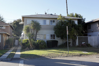 5701 Tilden Ave in Van Nuys, CA - Building Photo - Building Photo