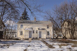 609 24th St in Niagara Falls, NY - Building Photo - Building Photo