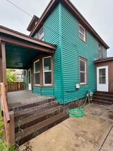 451 Graham St SW in Grand Rapids, MI - Building Photo - Building Photo