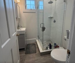 5 High Street Pl, Unit 1 in Brookline, MA - Building Photo - Building Photo