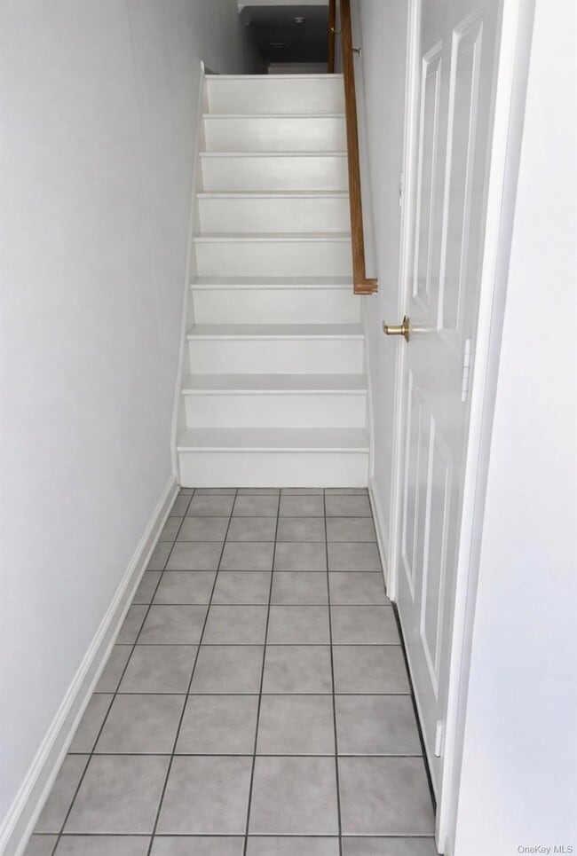 54 Crystal Hill Dr in Pomona, NY - Building Photo - Building Photo