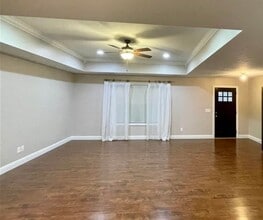 918 Whitecotton Dr in Carterville, IL - Building Photo - Building Photo