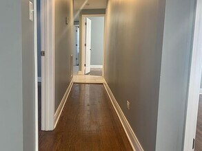 8053 S Champlain Ave in Chicago, IL - Building Photo - Building Photo