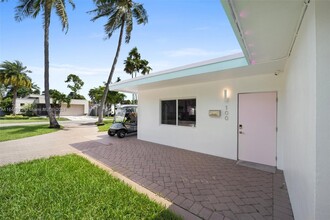 100 NE 22nd St in Wilton Manors, FL - Building Photo - Building Photo