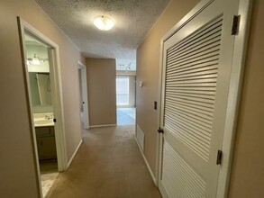 1103 Cumberland Ct SE in Smyrna, GA - Building Photo - Building Photo