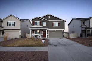4977 Truscott Rd in Colorado Springs, CO - Building Photo