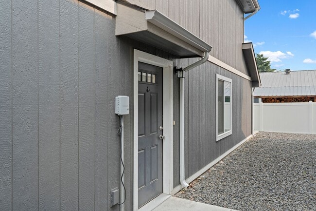 1510 N Michigan Ln in Spokane Valley, WA - Building Photo - Building Photo
