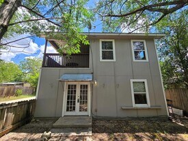 4516 Russell Dr in Austin, TX - Building Photo