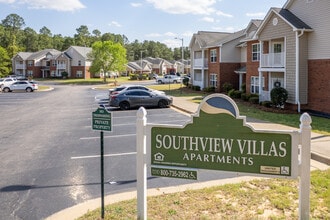 Southview Villas Apartments in Hope Mills, NC - Building Photo - Building Photo