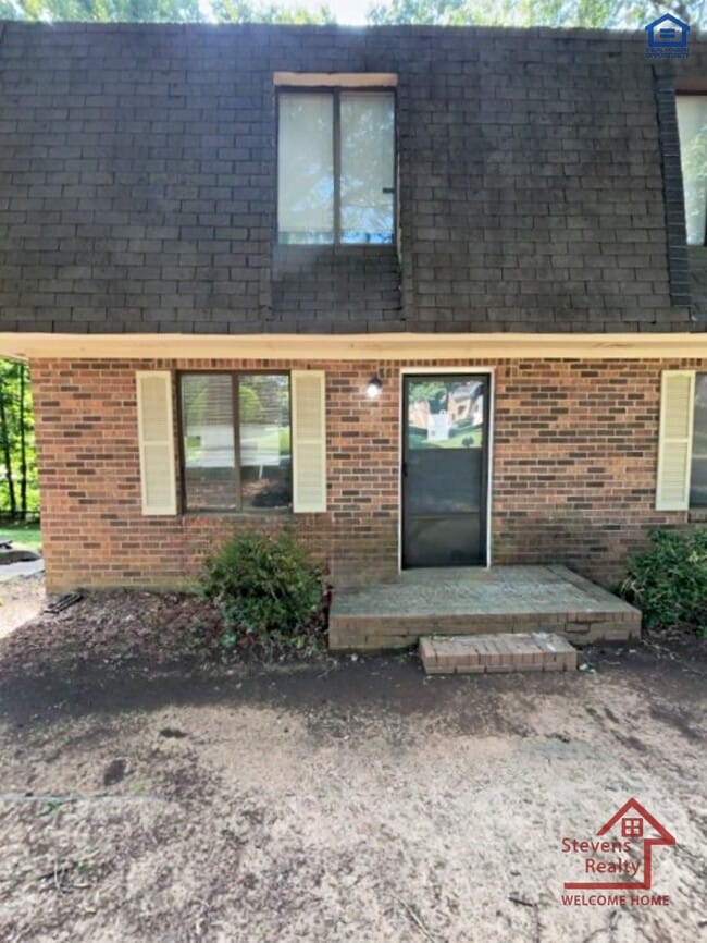 property at 105 Bybee Dr