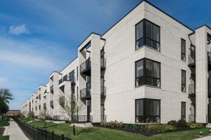 8040 O Connor Dr in River Grove, IL - Foto de edificio - Building Photo