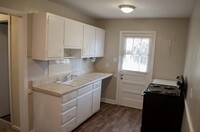 1000 Mills Street Apartments in Raleigh, NC - Building Photo - Building Photo