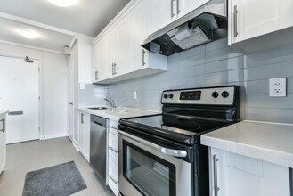 20 Prince Arthur Ave in Toronto, ON - Building Photo - Building Photo