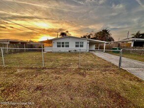 1040 Croton Rd in Melbourne, FL - Building Photo - Building Photo