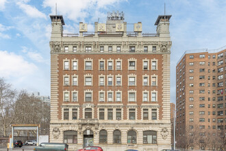 The China Mansion Coop in Brooklyn, NY - Building Photo - Building Photo