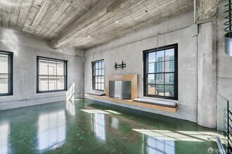 2 Mint Plaza in San Francisco, CA - Building Photo - Building Photo