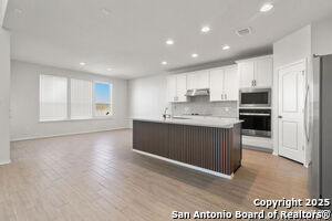 4015 Wild Bloom Rd in Seguin, TX - Building Photo - Building Photo