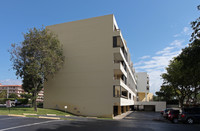 Pointe South in Boca Raton, FL - Foto de edificio - Building Photo