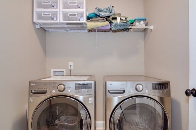 property at 260 Wentworth Pl