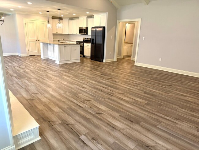 property at 79 Altapass Wy