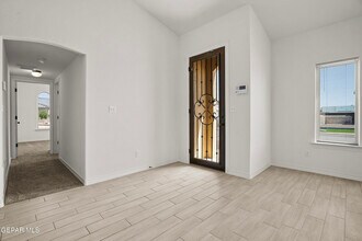 901 Betton Pl in El Paso, TX - Building Photo - Building Photo