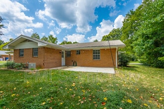 2508 Woodfin Ave in Red Bank, TN - Building Photo - Building Photo