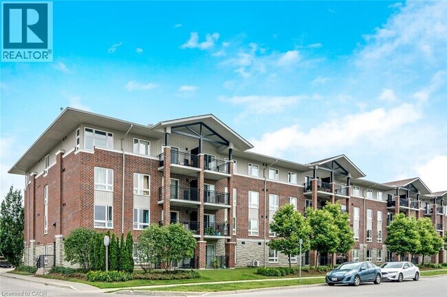 37 Goodwin Dr in Guelph, ON - Building Photo - Building Photo