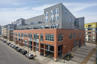 Ajax Lofts in Denver, CO - Foto de edificio - Building Photo