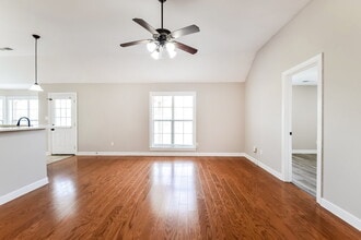 4857 Cantata Dr in Walls, MS - Building Photo - Building Photo