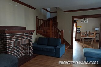 31 Wade St in Boston, MA - Building Photo - Building Photo